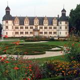 1201S 05 Schloss Neuhaus Aug 03